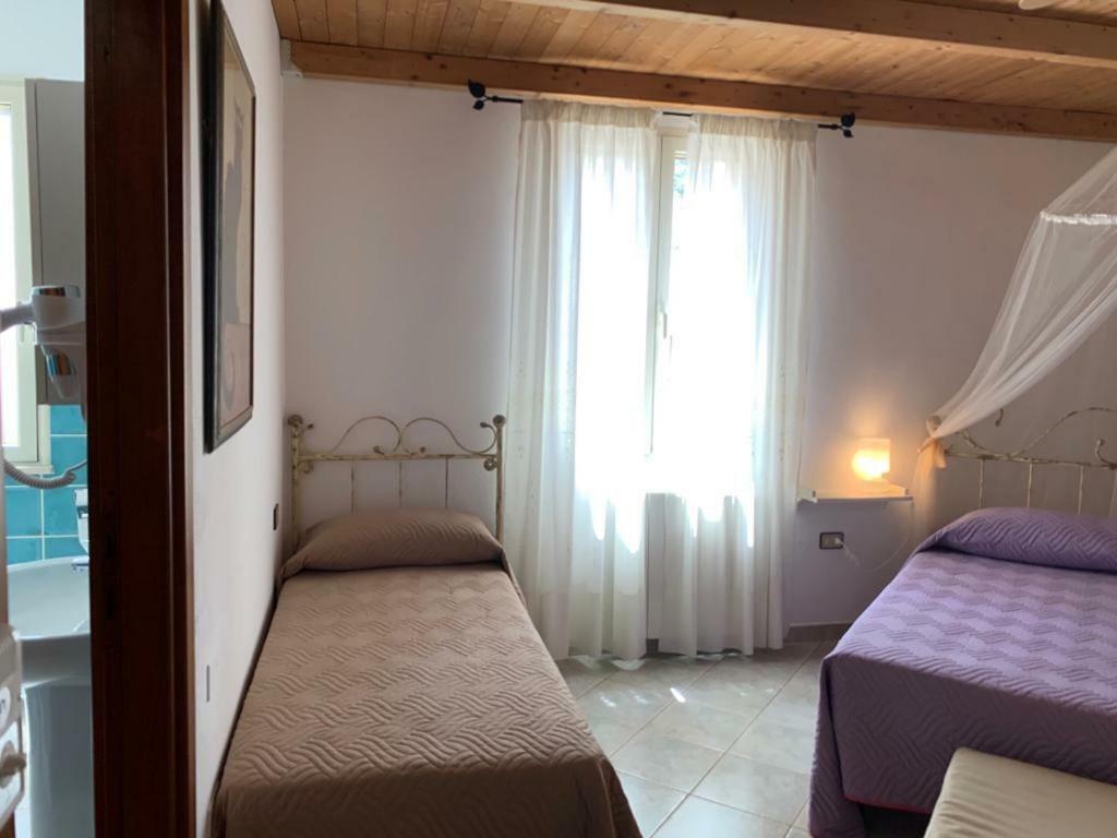 B&B S'Incontru Galtelli Ngoại thất bức ảnh